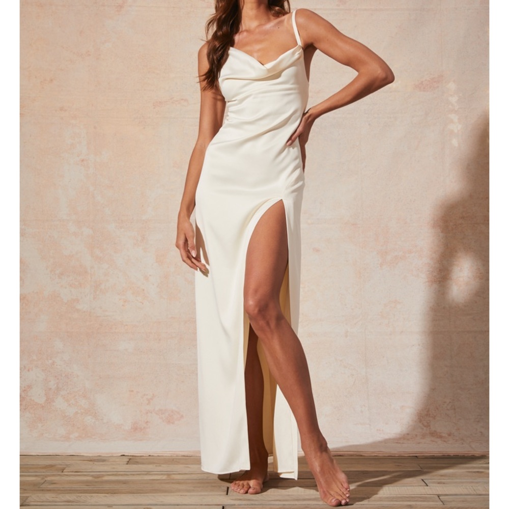 COPY - Camila Coelho Reyna Maxi Dress in Pearl White